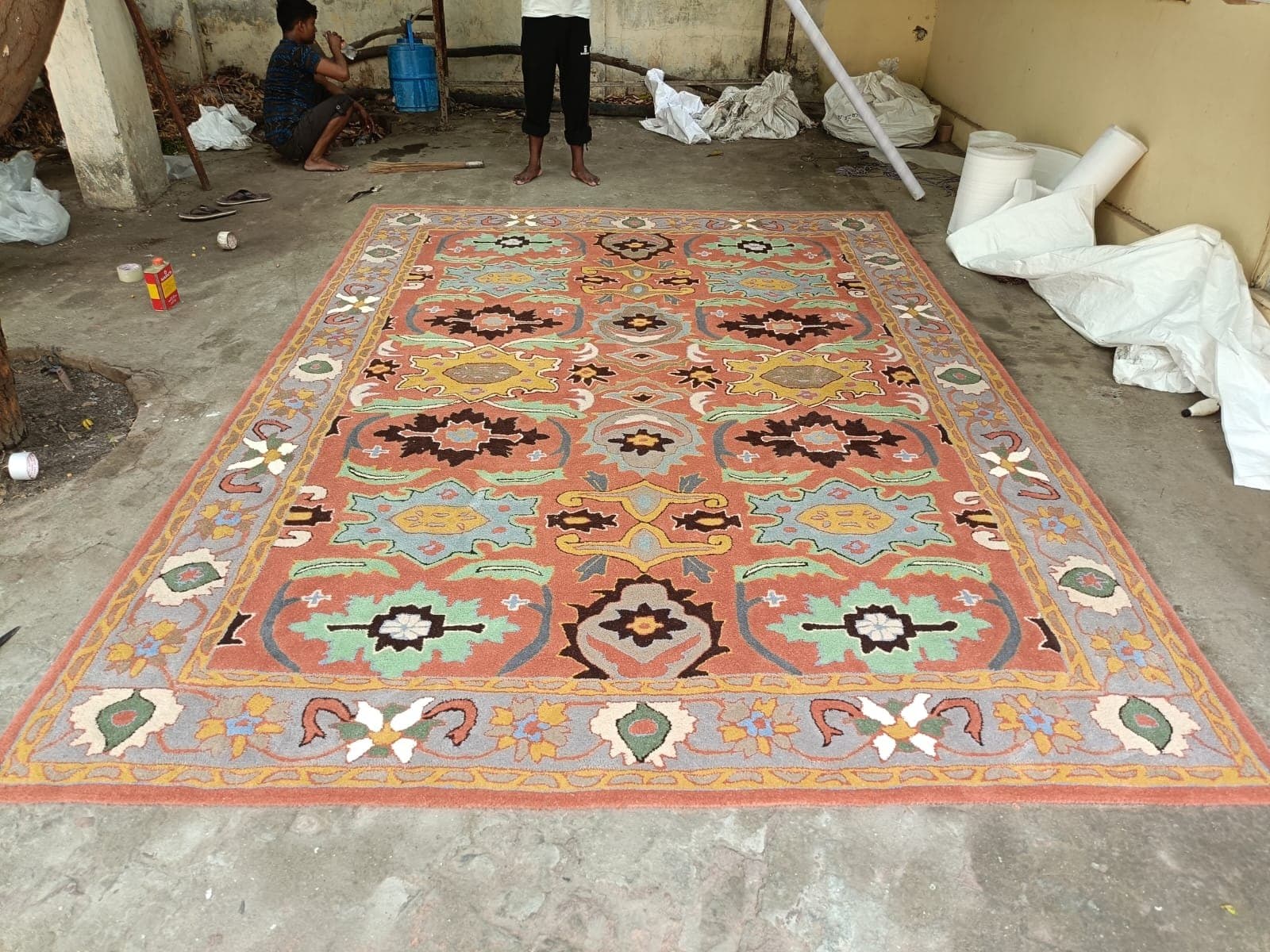 Handmade carpet from the Awadh Carpet looms — piece 26